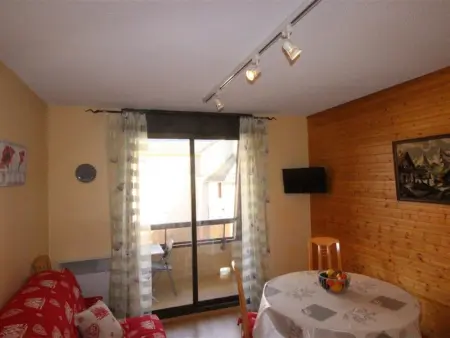 T2 bis au pied du télécabine, balcon, garage, centre-ville de Luchon - Photo 5