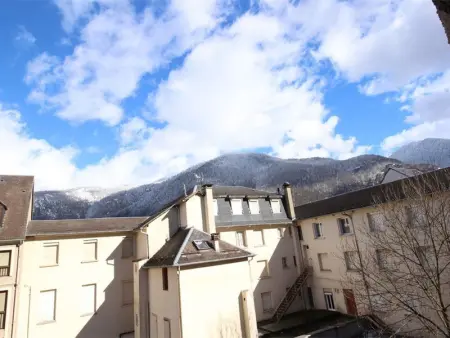 T2 bis au pied du télécabine, balcon, garage, centre-ville de Luchon - Photo 11