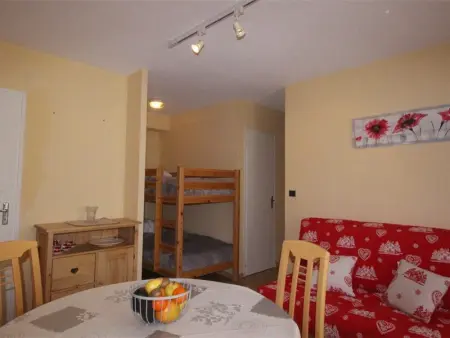 T2 bis au pied du télécabine, balcon, garage, centre-ville de Luchon - Photo 14