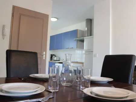 Appartement 3 pièces, 4 couchages à St-Martin-de-Ré, accès direct au port, terrasse, parking et WiFi - Photo 8