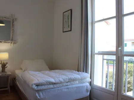 Appartement 3 pièces, 4 couchages à St-Martin-de-Ré, accès direct au port, terrasse, parking et WiFi - Photo 17