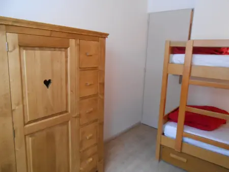 Appartement aux pieds des pistes, proche commodités, lumineux avec balcon, quartier La Croisette - Photo 9