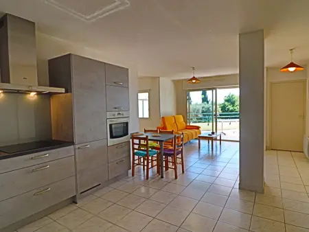 Spacieux 60m² 3⭐, terrasse piscine, proche plage - Photo 5