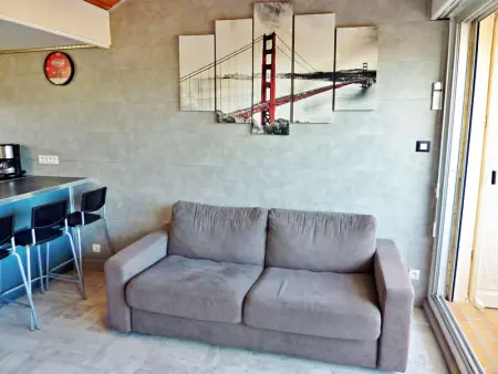 Duplex rénové avec clim, terrasse et parking à Marseillan - Photo 3