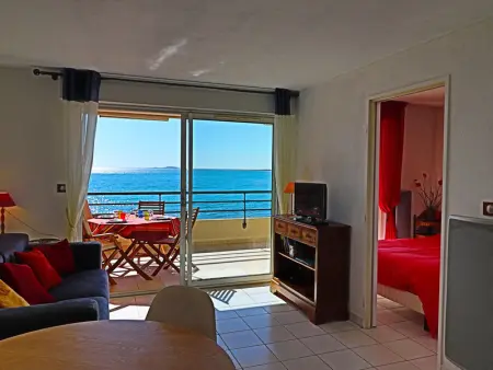 Appartement confortable 35m² avec terrasse et WIFI à Sète, 2 étoiles - Photo 1