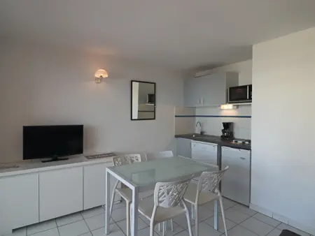 Appartement 6 personnes avec terrasse et parking à Sète - Photo 3
