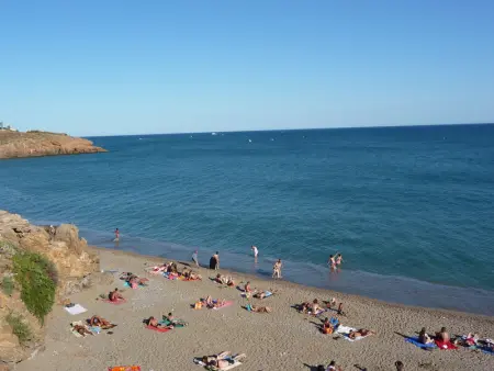 Appartement 2 Pièces à Sète avec Terrasse, Piscine et Parking à 100m de la Plage - Photo 7