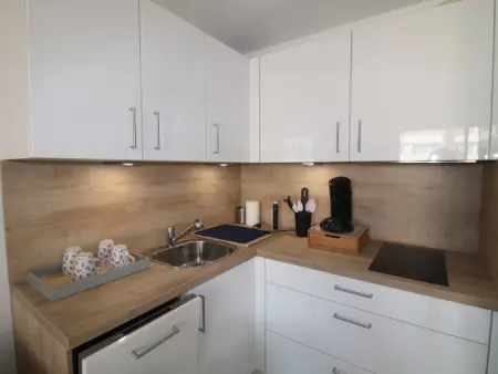 Confortable 27m² avec WIFI, loggia et parking à Sète - Photo 2