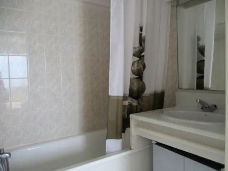 Appartement 2 Pièces Cabine, Terrasse Vue Mer & Parking Privé - Photo 3