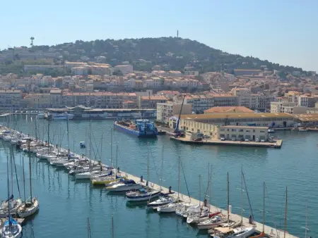 Appartement 2 Pièces Cabine, Terrasse Vue Mer & Parking Privé - Photo 8