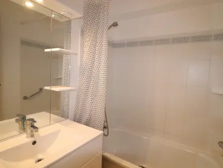 Appartement à Sète avec piscine, terrasse et vue mer - Photo 5