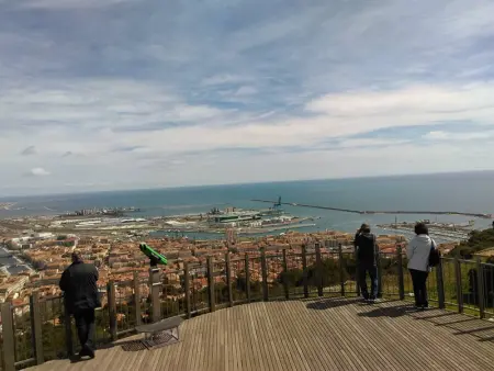 Appartement à Sète avec piscine, terrasse et vue mer - Photo 13