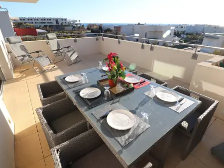 Appartement à Sète, Beau T3 avec terrasse et piscine à Sète - L884449