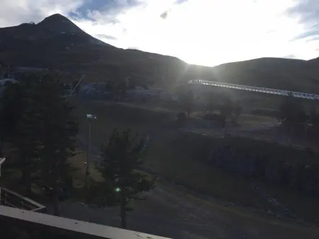 Studio 4 pers. au pied des pistes avec balcon, ascenseur, parking gratuit, casier à skis et équipement complet - Photo 9