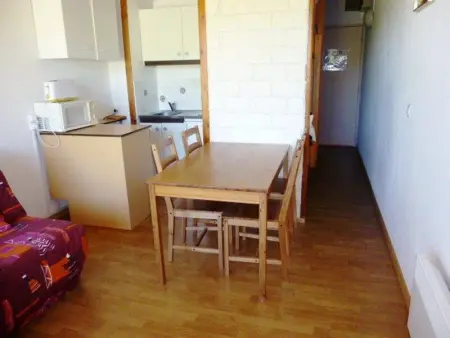 Studio au pied des pistes avec parking et casier à skis, Arette - Photo 3