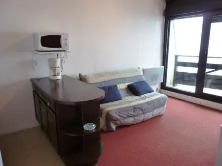 Studio 6 pers au pied des pistes avec balcon, casier à skis et parking gratuit - Photo 2