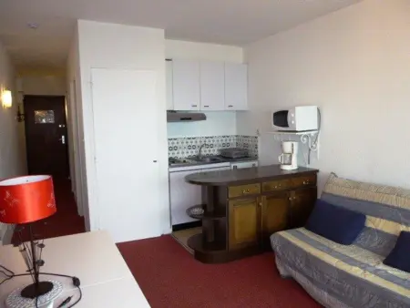 Studio 6 pers au pied des pistes avec balcon, casier à skis et parking gratuit - Photo 3