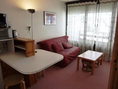 Wohnung in Arette, Studio 4 pers avec balcon sur les pistes, parking gratuit, casier à skis et kitchenette aménagée - L884485