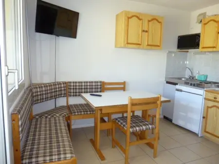 Studio 4 pers, proche pistes avec balcon et parking - Photo 1