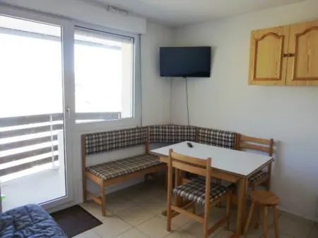 Studio 4 pers, proche pistes avec balcon et parking - Photo 2