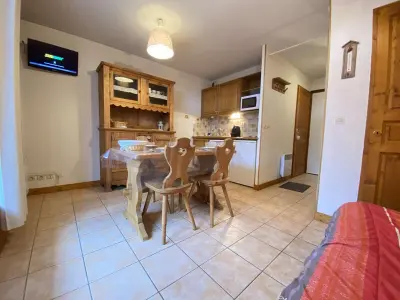 Appartement à Praz sur Arly, Charmant Studio Cabine à Praz-Sur-Arly, Ideal Pour 4 avec Parking, Proche Village et Remontées - L884552