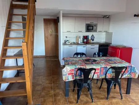 Appartement à Collioure, Charmant T2 Duplex, Centre-ville & Plage, Parking Privé, Wifi, Proche Commodités - L884583