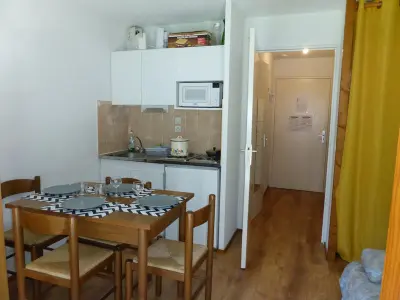 Appartement à Les Contamines Montjoie, Studio avec coin nuit, balcon et parking aux Contamines-Montjoie, proche des remontées mécaniques - L884634