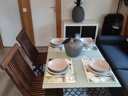 Chalet climatisé avec piscine chauffée et parking dans une pinède calme - Photo 3