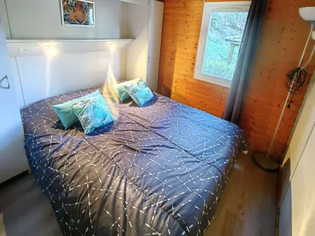 Chalet climatisé avec piscine chauffée et parking dans une pinède calme - Photo 7