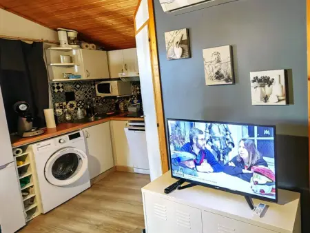 Chalet climatisé avec piscine chauffée et parking dans une pinède calme - Photo 12