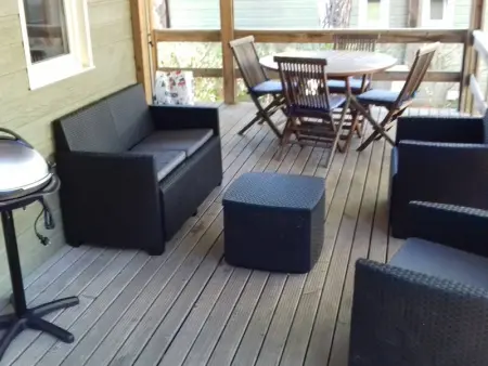 Chalet climatisé avec piscine chauffée et parking dans une pinède calme - Photo 14