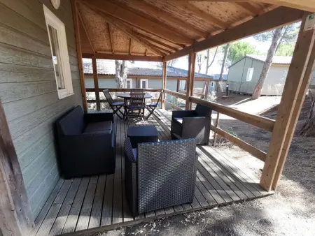 Chalet climatisé avec piscine chauffée et parking dans une pinède calme - Photo 17