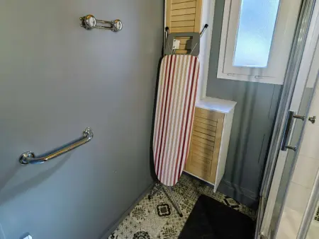 Chalet climatisé avec piscine chauffée et parking dans une pinède calme - Photo 19