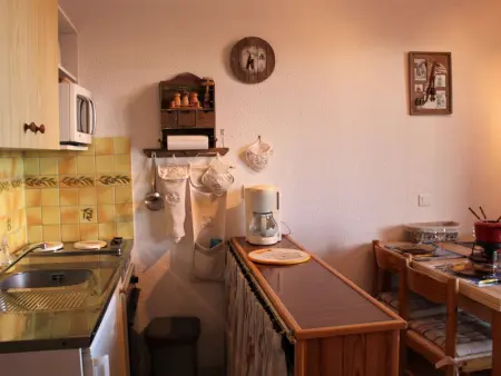 Studio calme avec parking à Risoul, 4 couchages, 2 étoiles - Photo 4