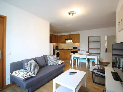 Appartement à La Bourboule, Appartement T3 avec Parking à La Bourboule, à 500m des Thermes et du Centre, WiFi Inclus - L884704