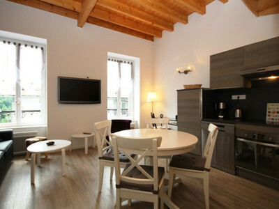 Location Appartement à Mont Dore,LE MONT DORE CENTRE - Splendide T3 en duplex avec WIFI FR-1-608-26 N°884712