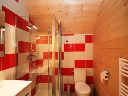 Chalet au Mont-Dore avec terrasse, 2 ch., navette ski, prox. centre & sentiers - Photo 8