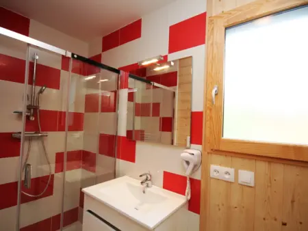 Chalet au Mont-Dore avec terrasse, 2 ch., navette ski, prox. centre & sentiers - Photo 9