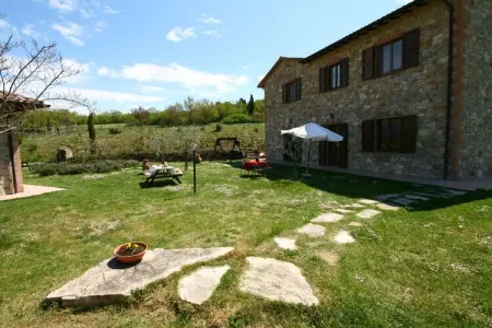 Augusto, Ferme près du Lac Trasimène avec piscine - Photo 23