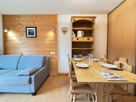 Appartement cosy avec balcon, au pied des pistes, piscine, parking, à Flumet - Photo 2