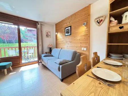 Appartement cosy avec balcon, au pied des pistes, piscine, parking, à Flumet - Photo 8