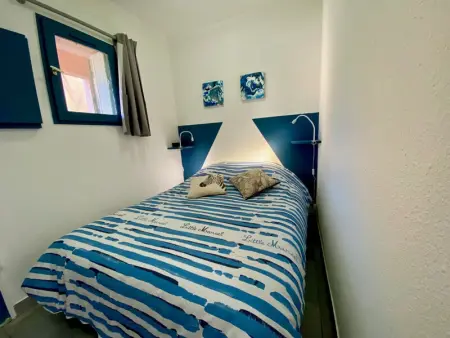 Studio cabine rénové à 250m de l'étang de Thau avec jardinet et parking privé - Photo 6