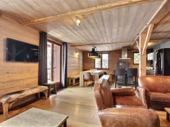 Chalet a La Plagne,Chalet 12 personnes, aux pieds des pistes avec sauna et belles prestations FR-1-455-211 N°831877