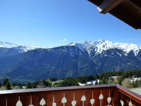 Appartement skis aux pieds, 4 pièces avec mezzanine, balcon, pour 10 pers - Les Saisies - Photo 10