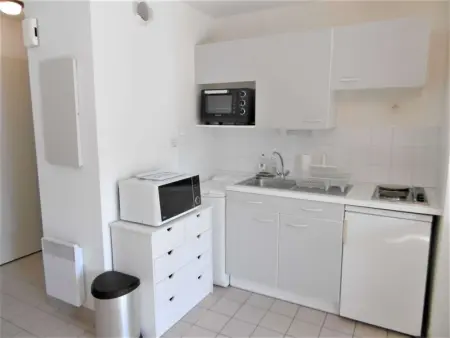 Appartement cosy pour 4 pers avec jardin et parking à 50m du port de St Jacques - Photo 8