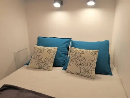 Bel appartement rénové face au port avec loggia et garage privé à Perros-Guirec - Photo 3