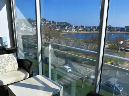 Bel appartement rénové face au port avec loggia et garage privé à Perros-Guirec - Photo 8