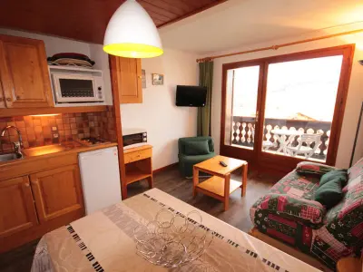 Appartement à Les Saisies, Studio cabine Les Saisies, 4 pers, balcon sud, TV, proche pistes - L996723