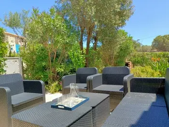 Haus in Fleury Saint Pierre la Mer,Maison climatisée avec terrasse et piscine, proche plage, commerces – 6 pers, WiFi, 2 étoiles FR-1-619-3 N°845396