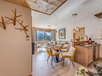 Appartement à Champagny en Vanoise, Appartement Confortable aux Alpages de Champagny avec Accès SPA Inclus - L884995